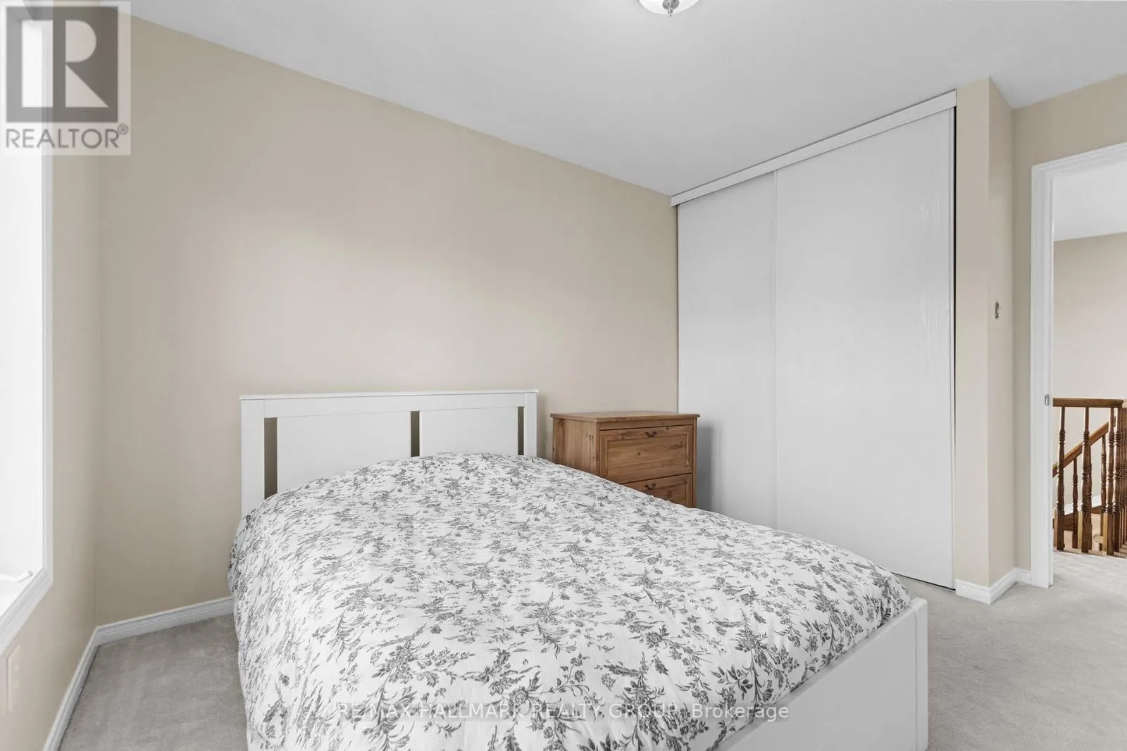 2213 BROCKSTONE CRESCENT