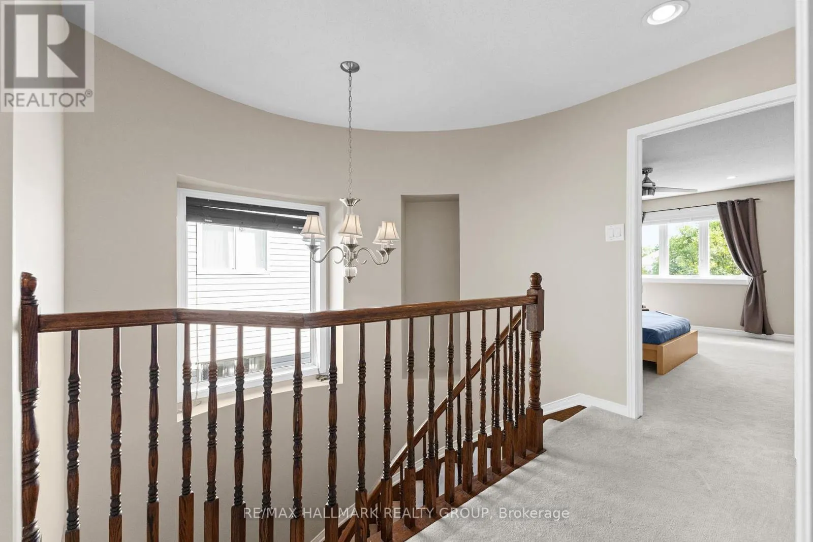 2213 BROCKSTONE CRESCENT