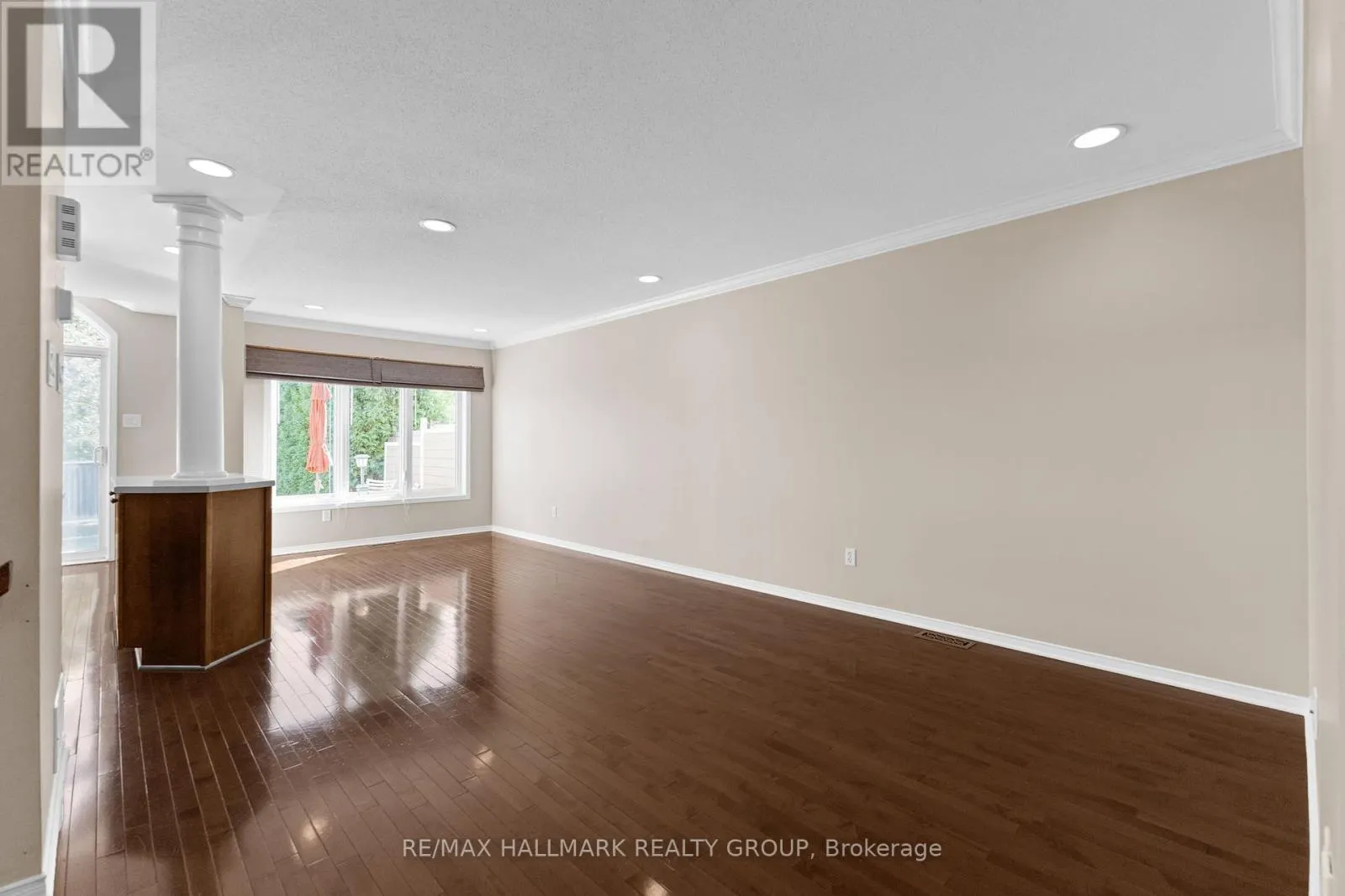 2213 BROCKSTONE CRESCENT