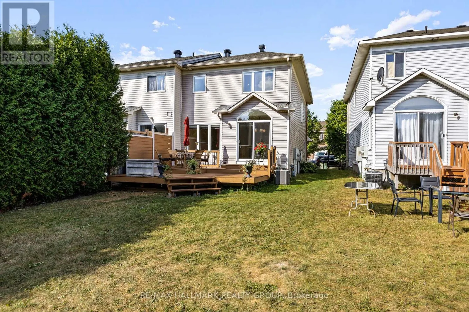 2213 BROCKSTONE CRESCENT