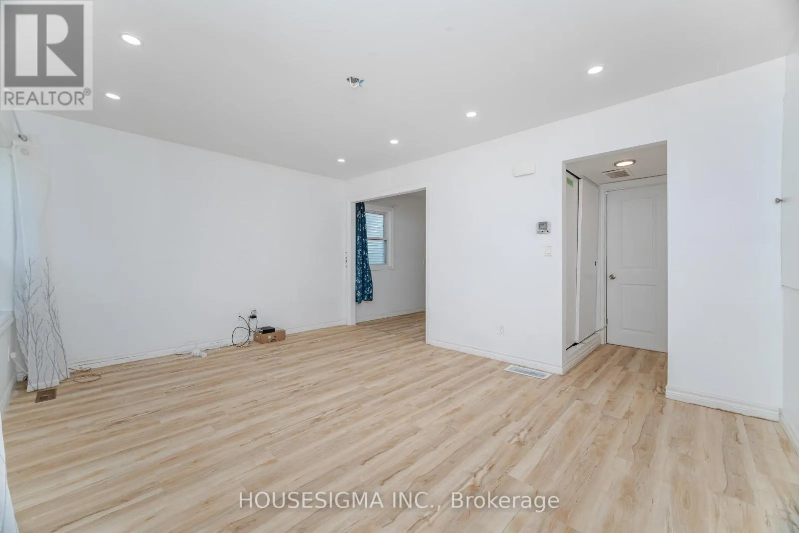 7 DONCASTER BOULEVARD