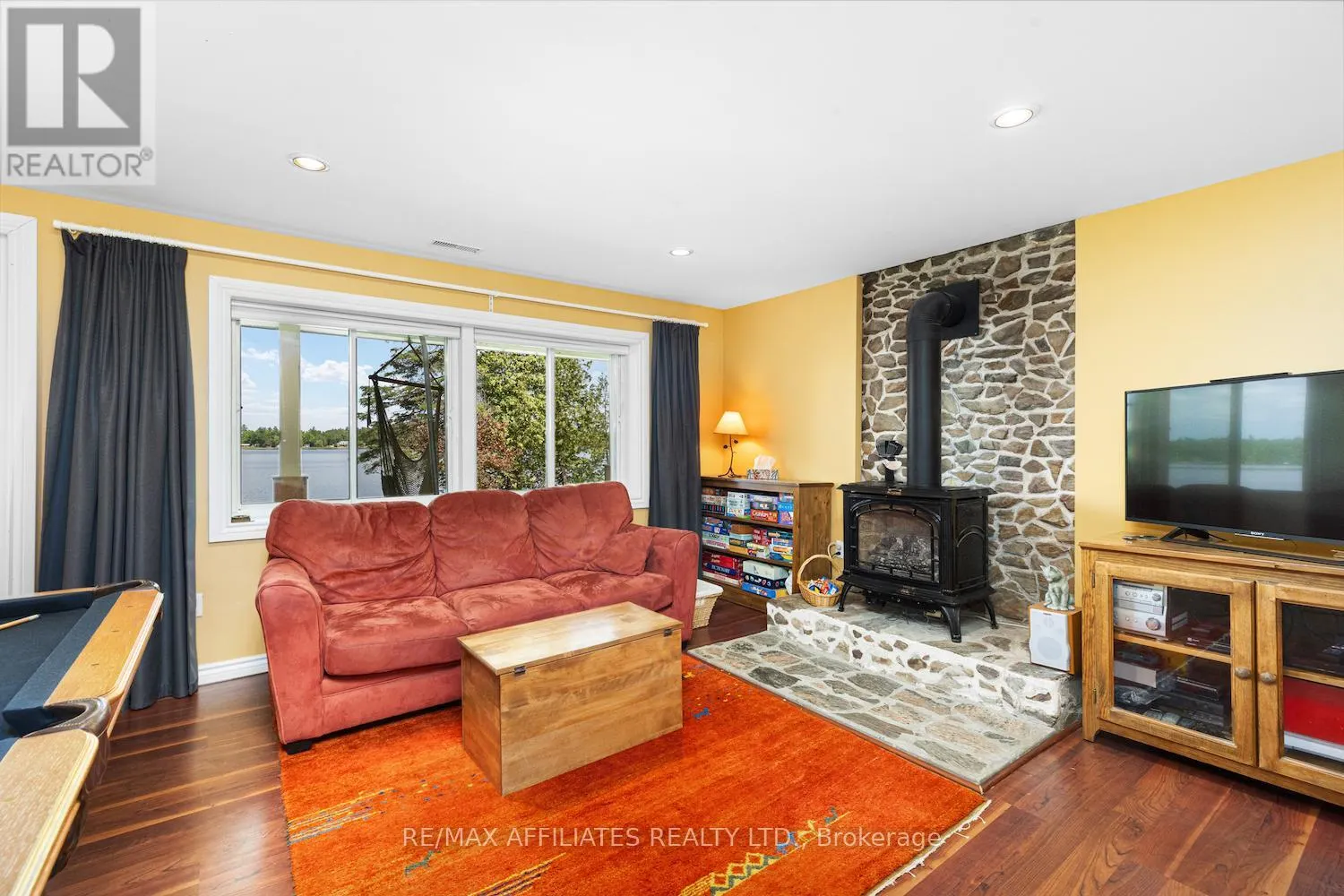 1094 SNYE ROAD