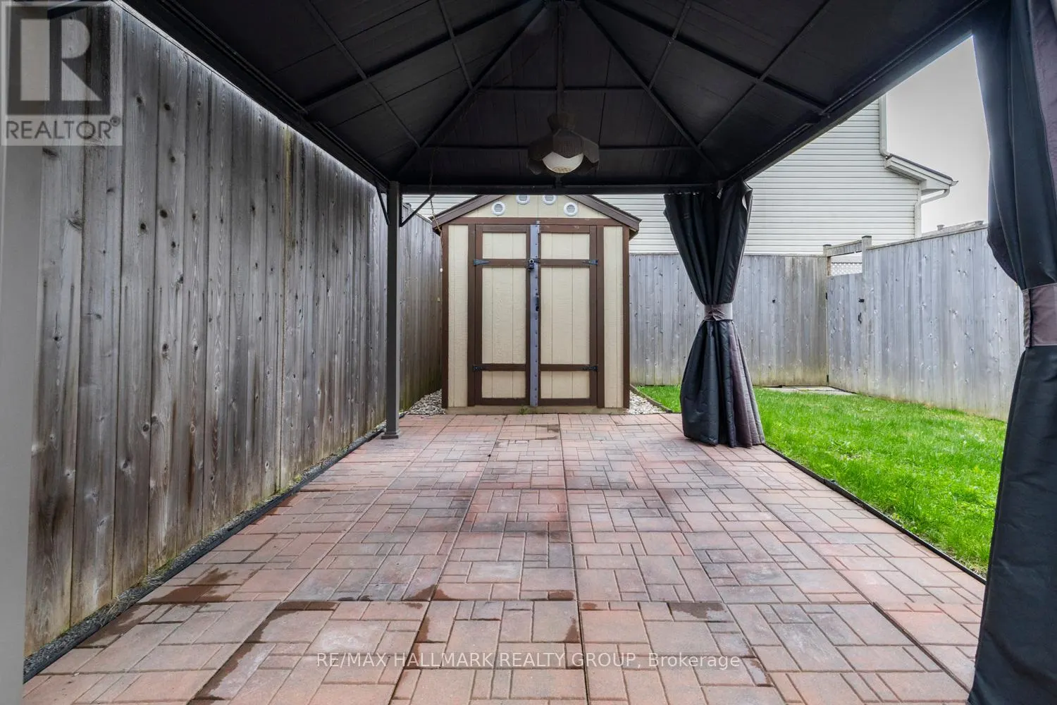 202 WAYMARK CRESCENT