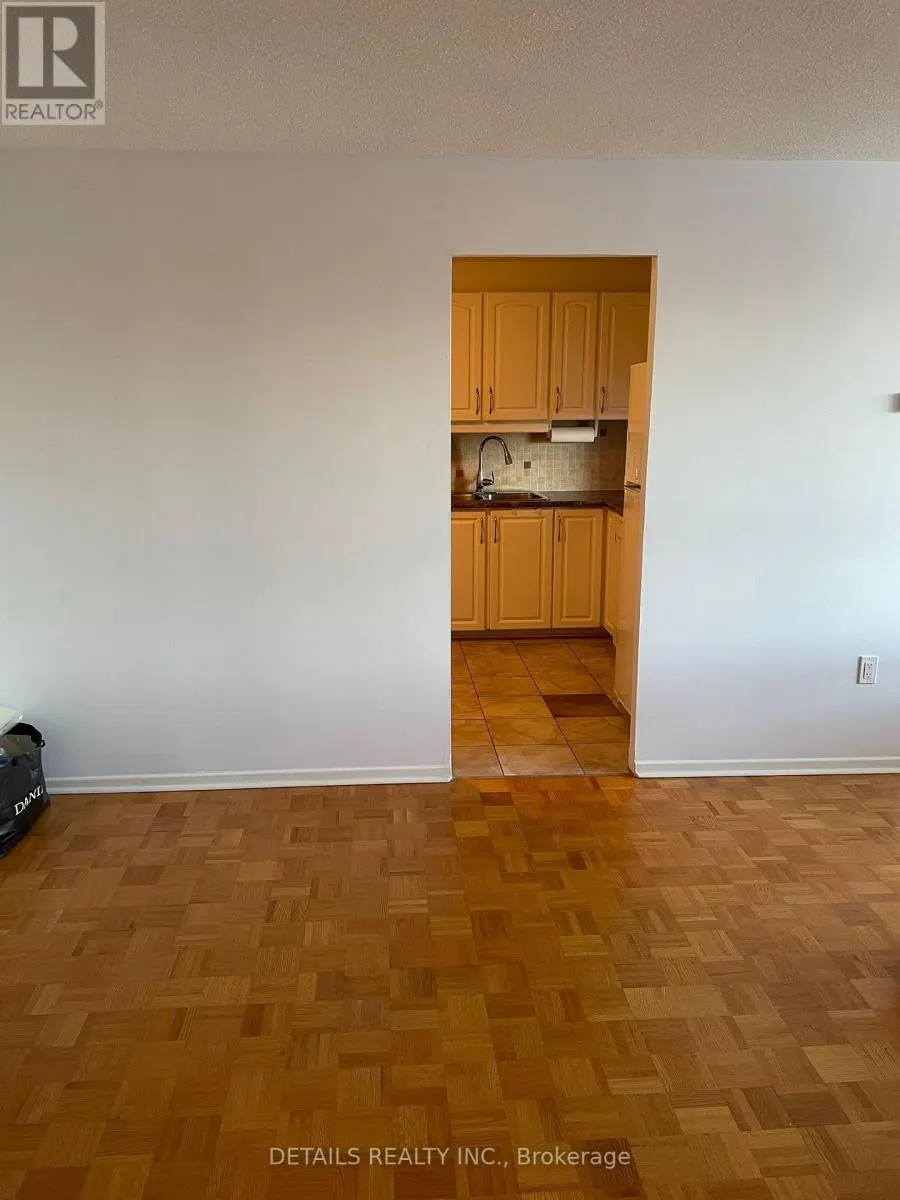 1102 - 1356 MEADOWLANDS DRIVE E
