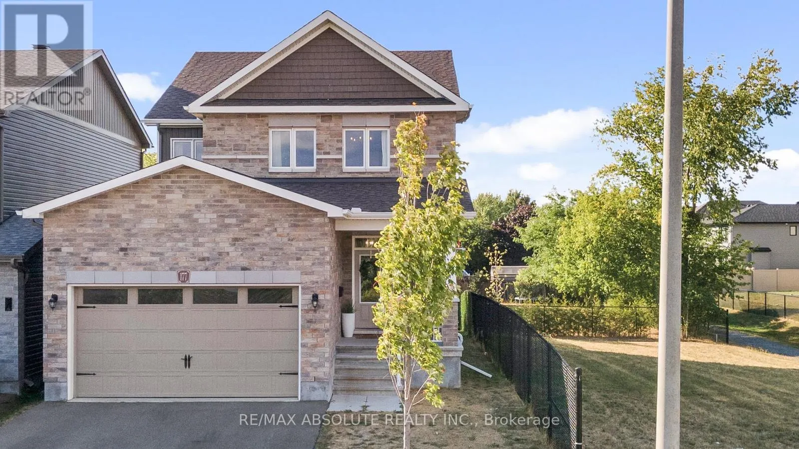 177 HICKSTEAD WAY S