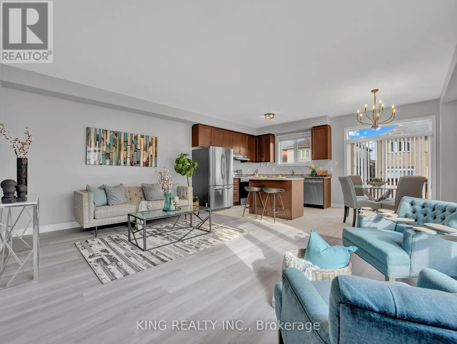 15 HARTLEY AVENUE