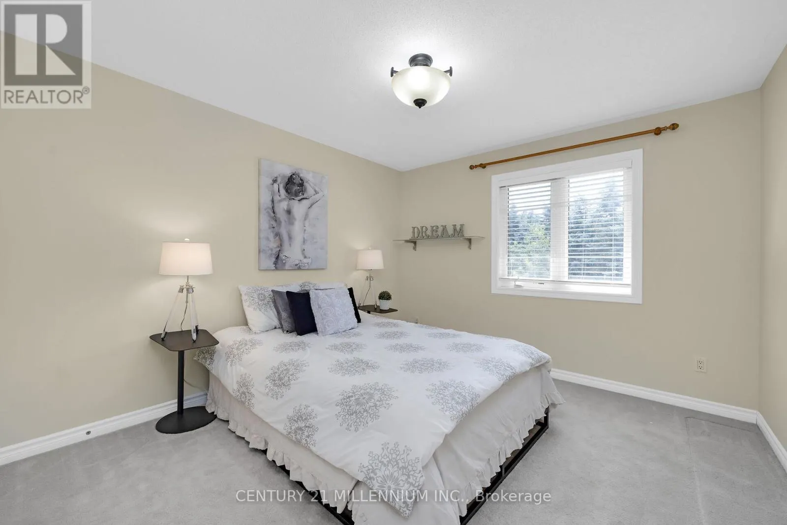 15 UPPER CANADA DRIVE