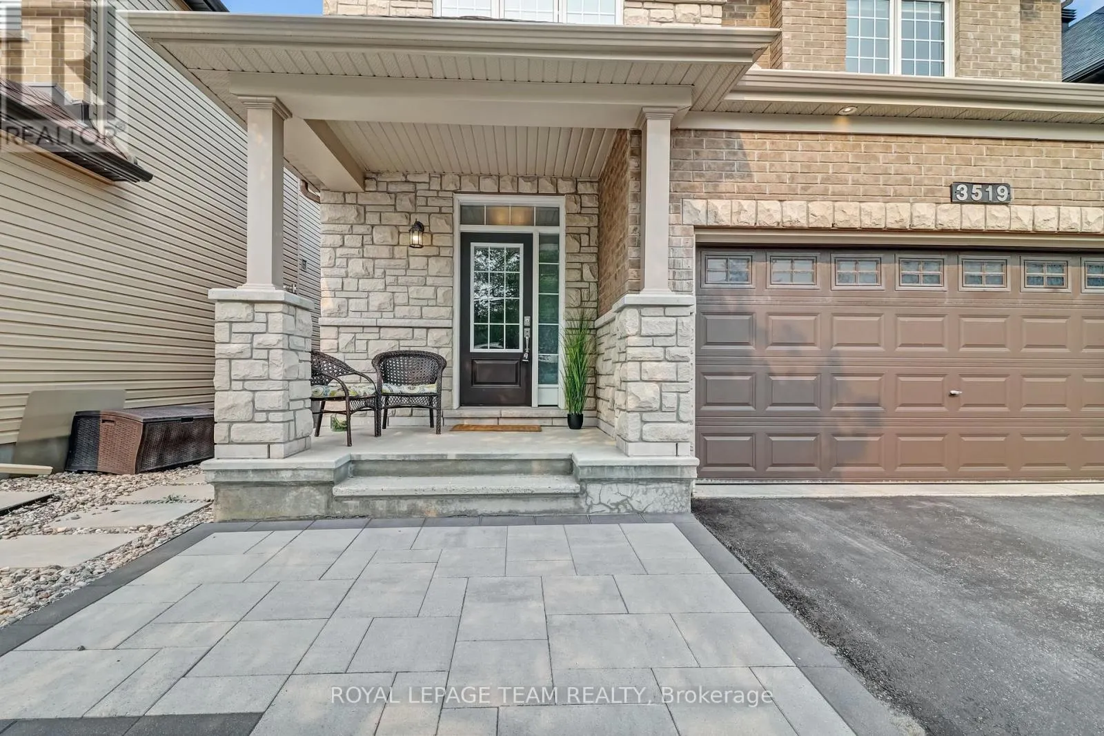 3519 WOODROFFE AVENUE