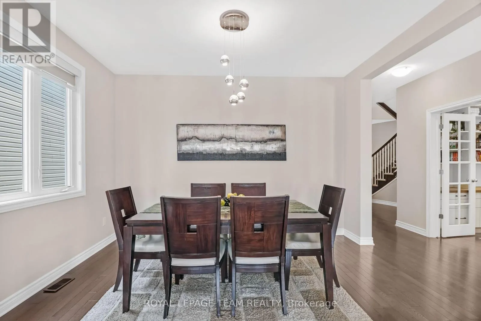3519 WOODROFFE AVENUE