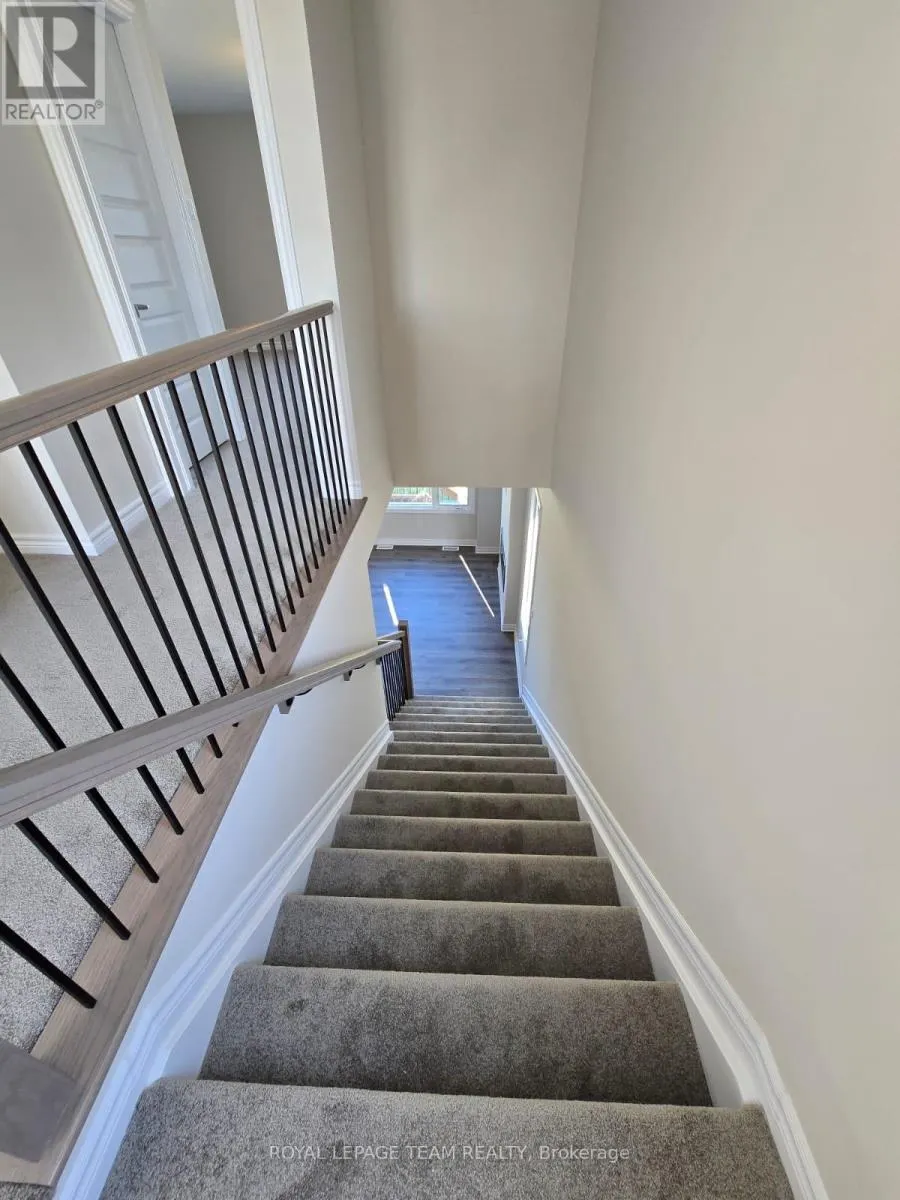 333 CANTERING DRIVE