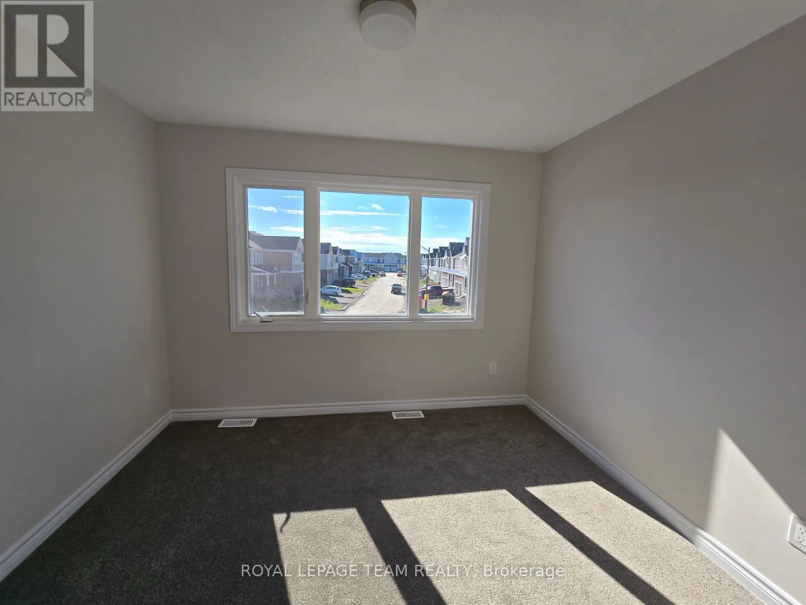 333 CANTERING DRIVE