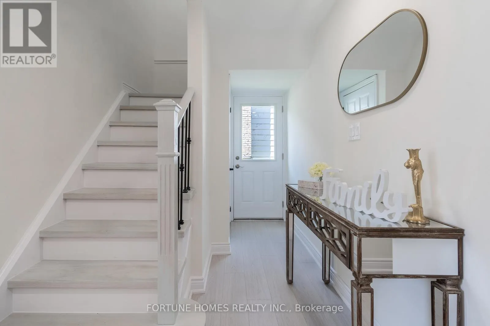 384 WESTWOOD DRIVE