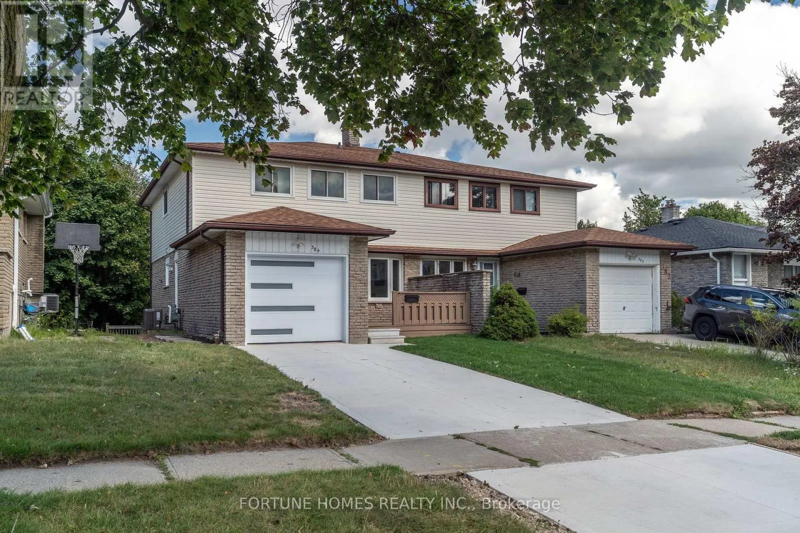 384 WESTWOOD DRIVE
