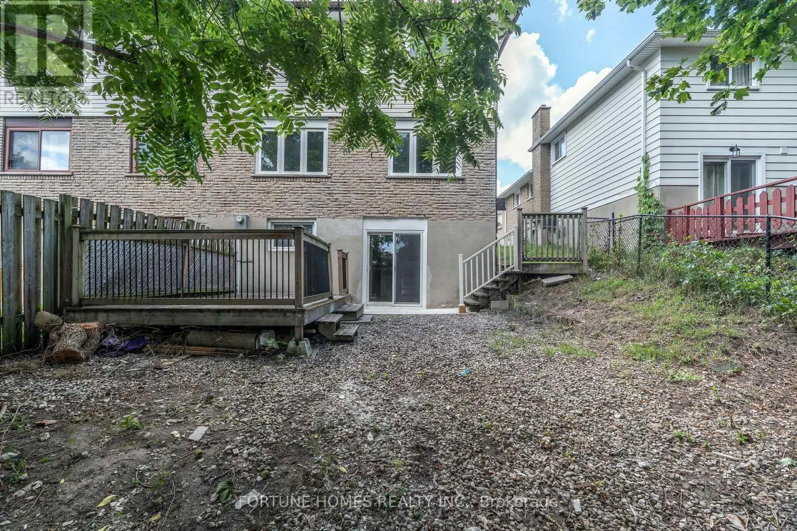 384 WESTWOOD DRIVE