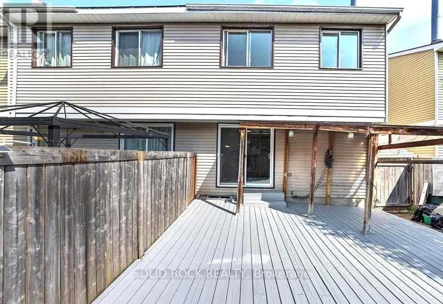 348 MONICA CRESCENT
