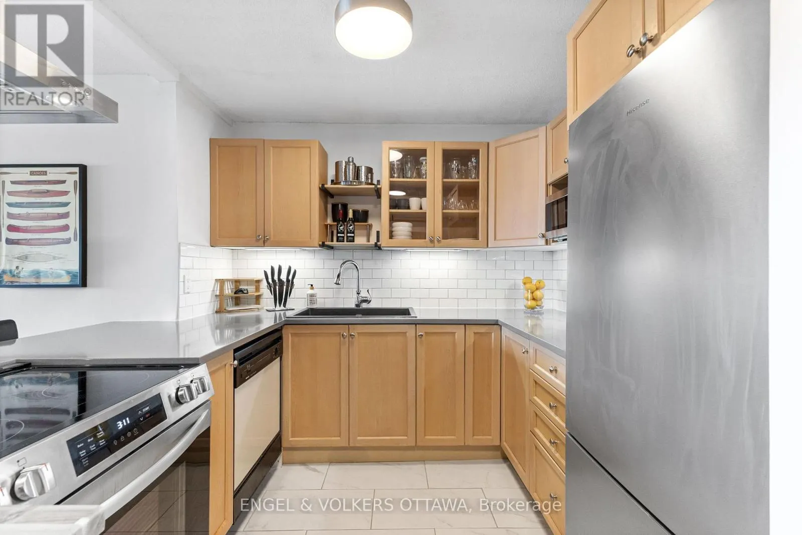 1614 - 40 LANDRY STREET