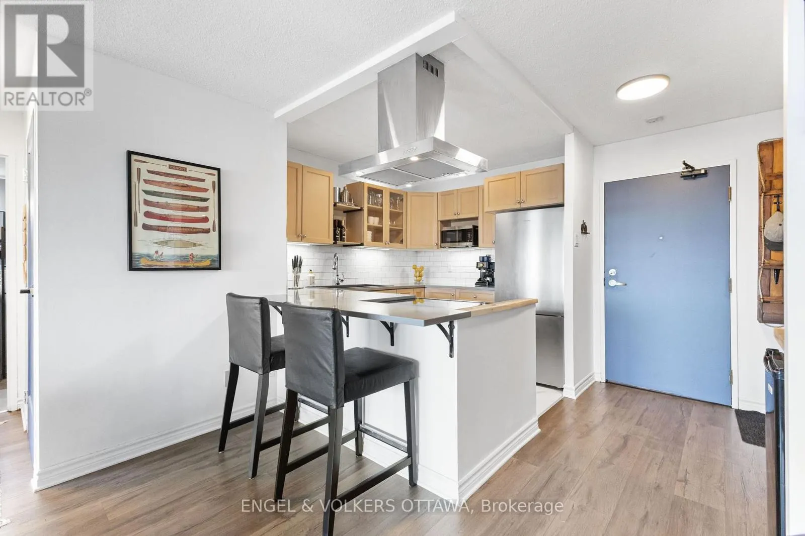 1614 - 40 LANDRY STREET