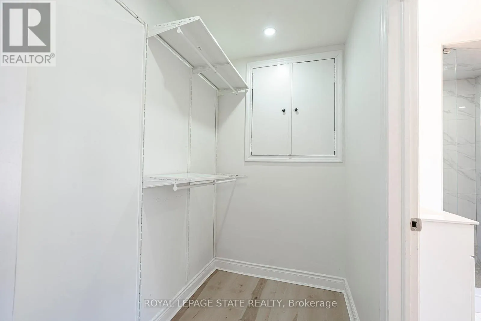 36 SPADINA AVENUE