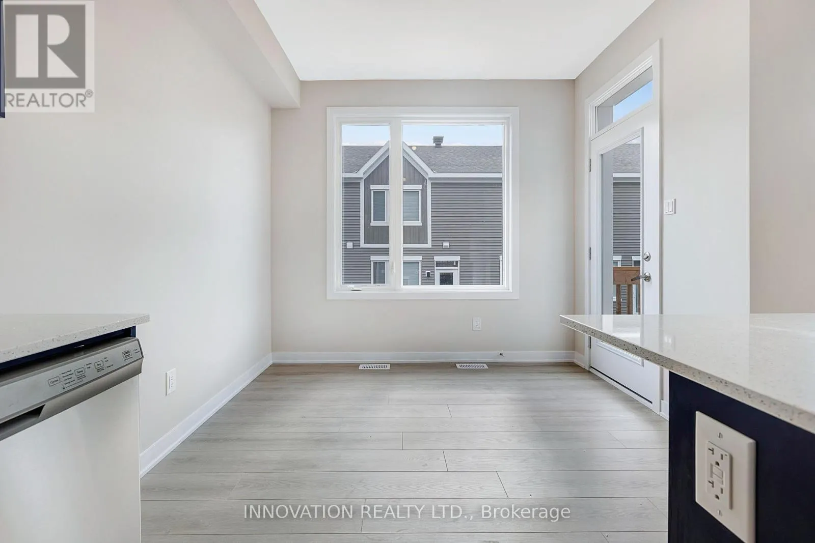 18 PUMICE PLACE