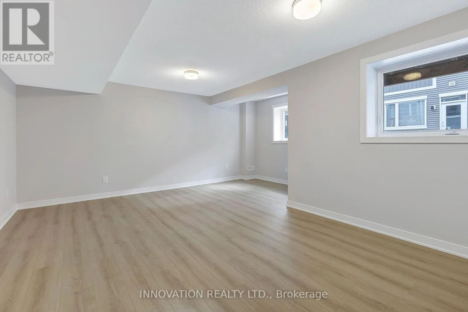 18 PUMICE PLACE