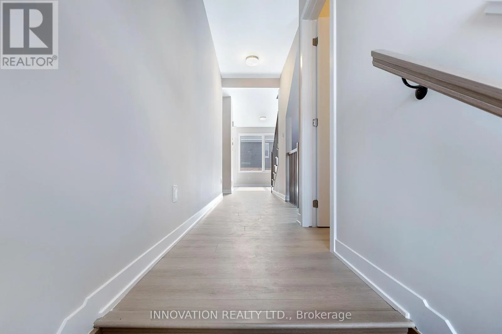 18 PUMICE PLACE