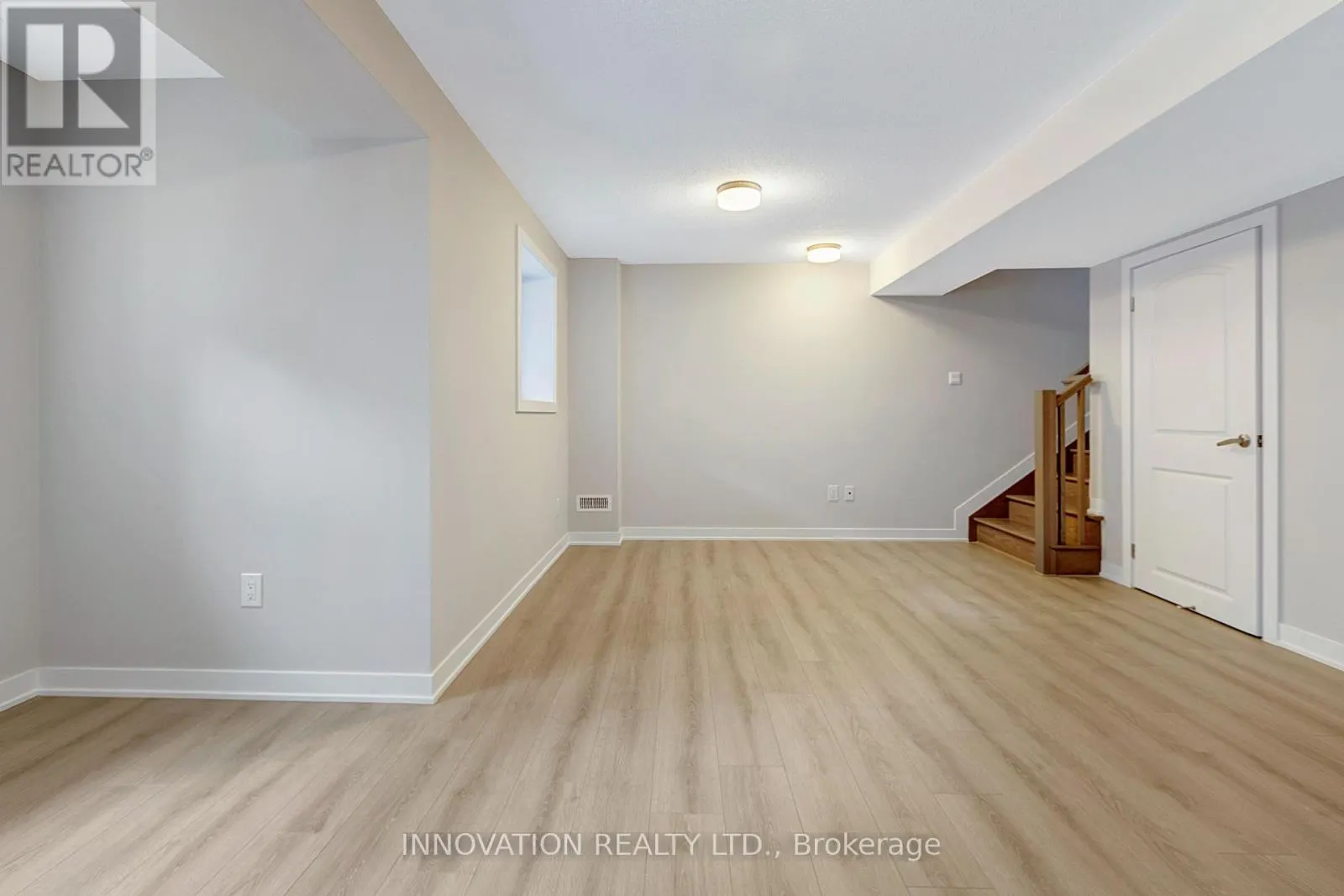 18 PUMICE PLACE