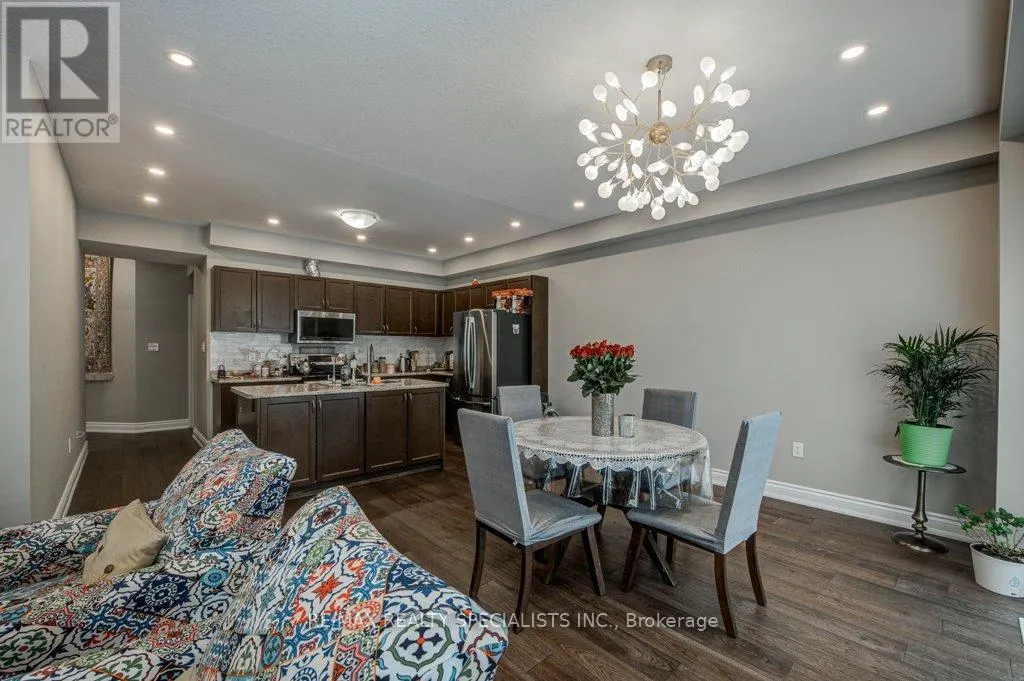 UPPER - 36 WEATHERALL AVENUE