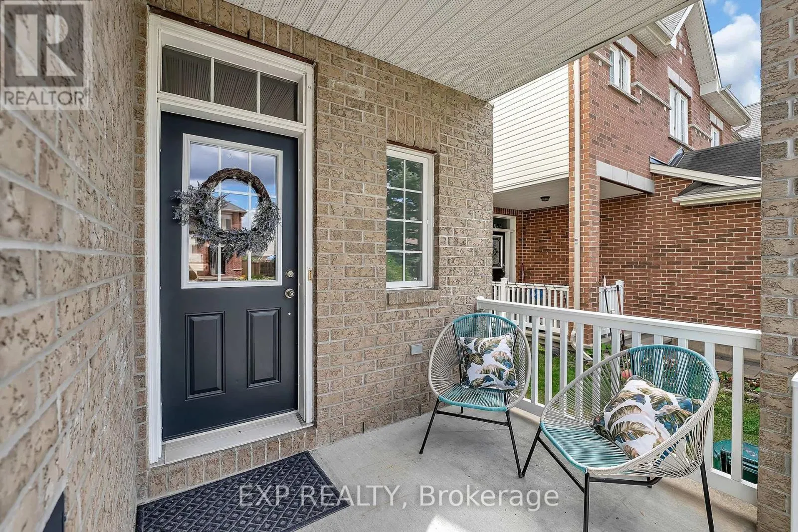 694 BOWERCREST CRESCENT