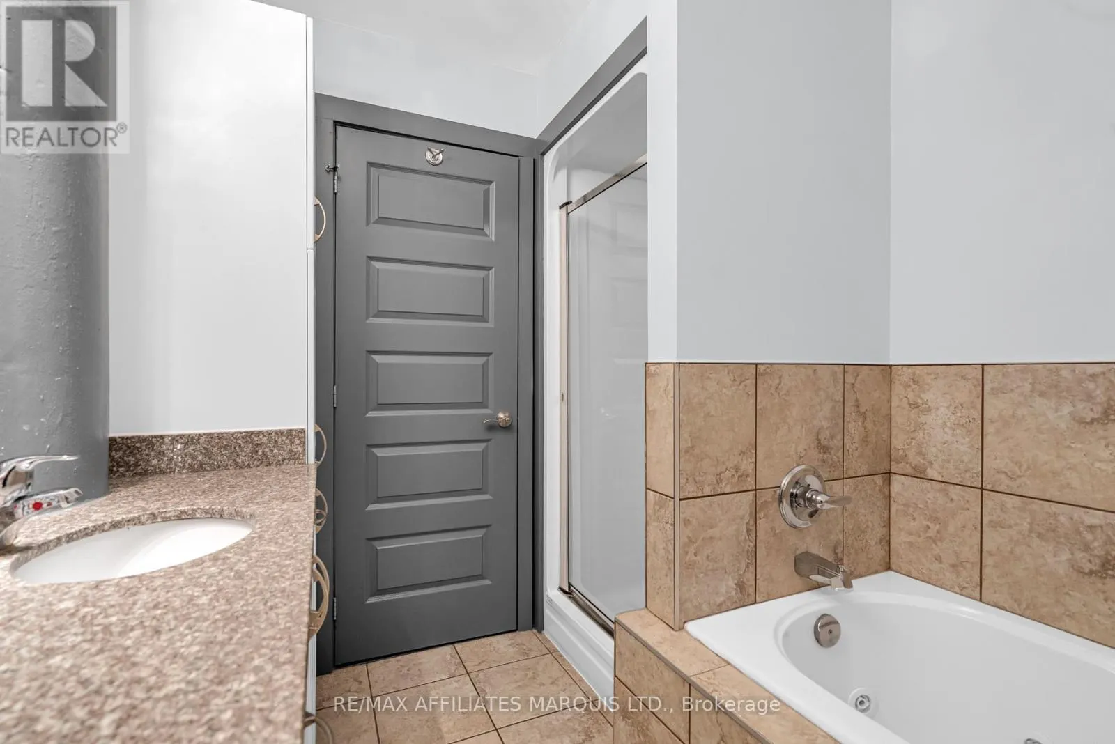 405 - 710 COTTON MILL STREET