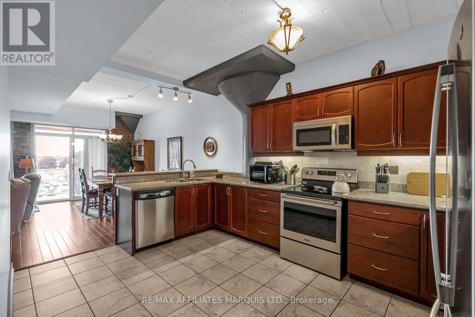 405 - 710 COTTON MILL STREET