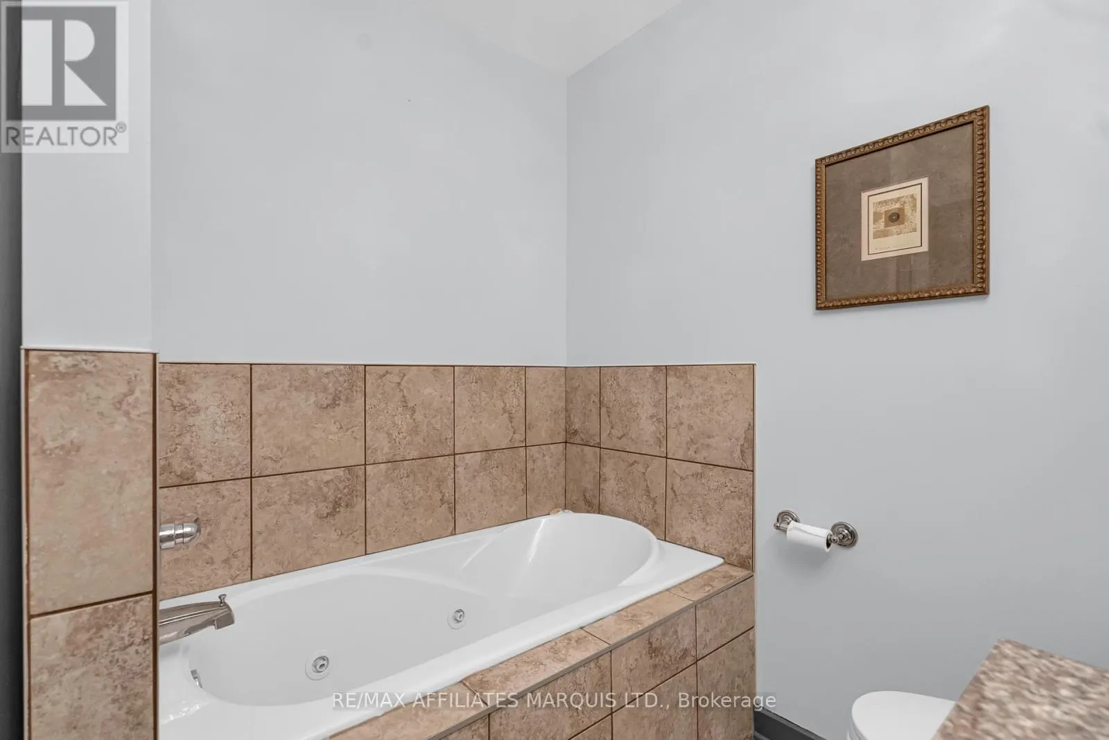 405 - 710 COTTON MILL STREET