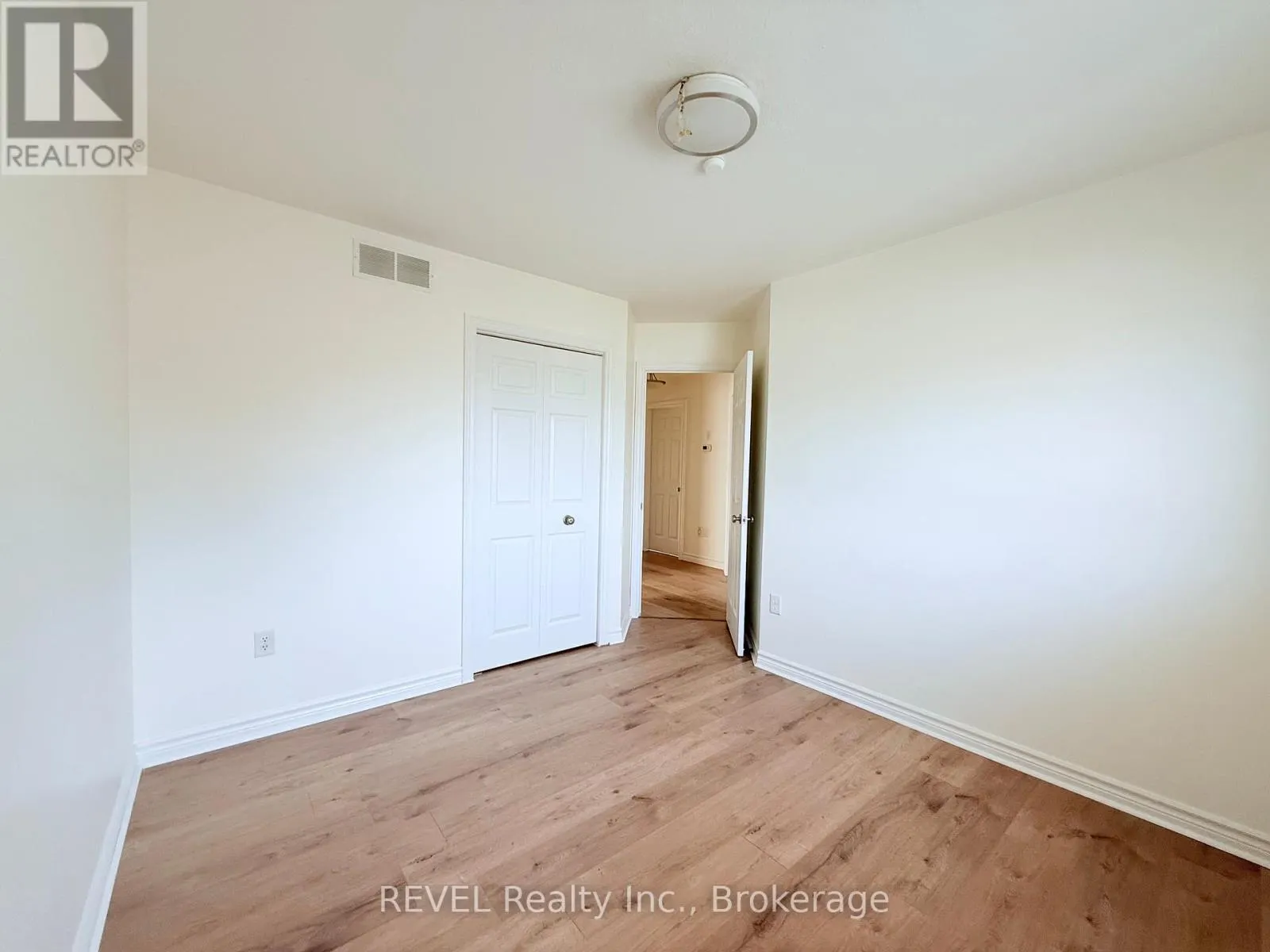 7921 SPRING BLOSSOM DRIVE