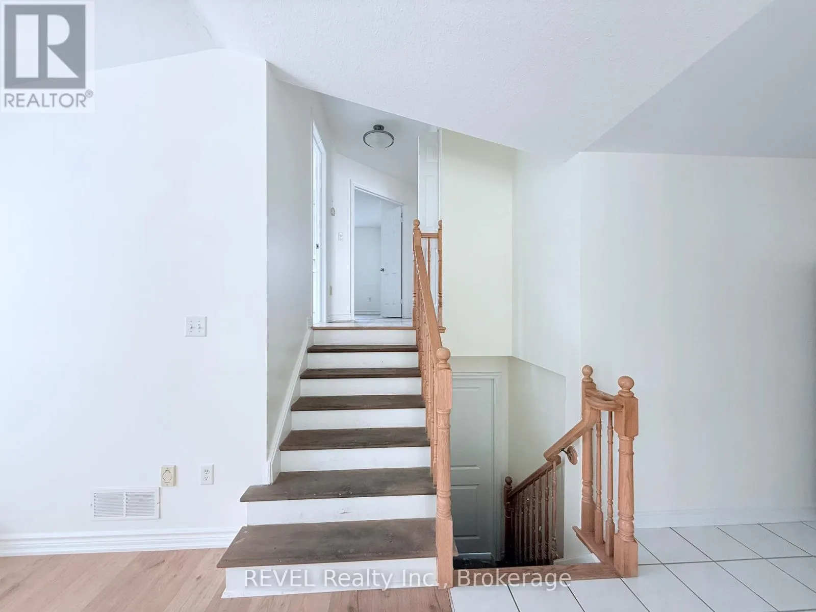 7921 SPRING BLOSSOM DRIVE