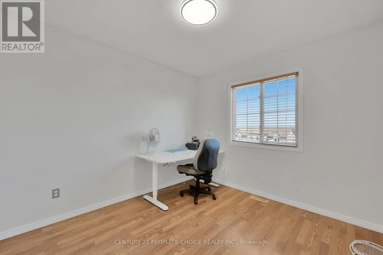34 PHAIR CRESCENT