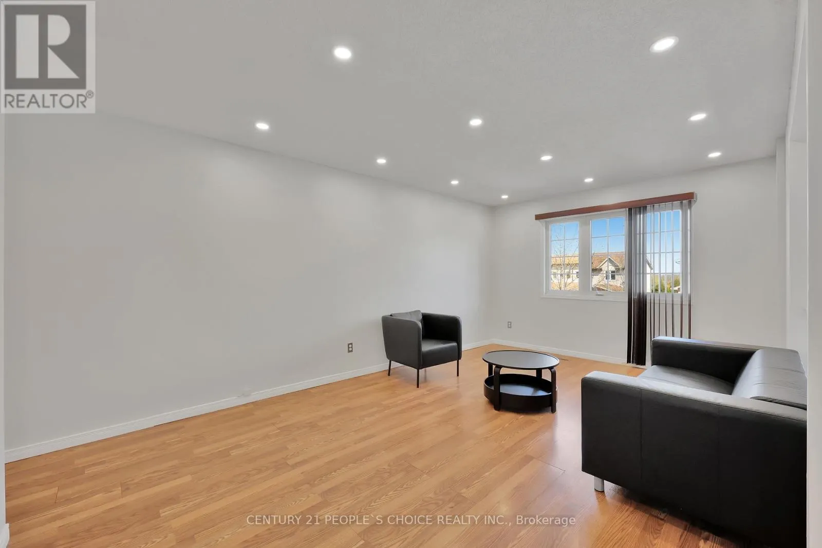 34 PHAIR CRESCENT