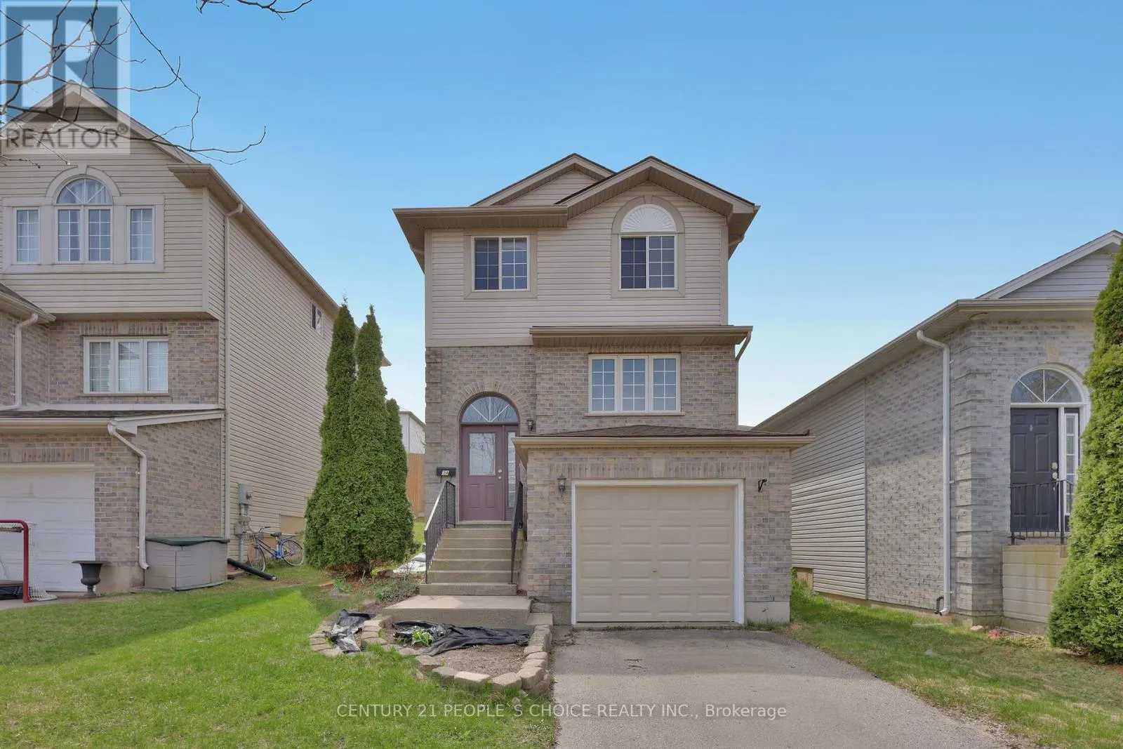 34 PHAIR CRESCENT