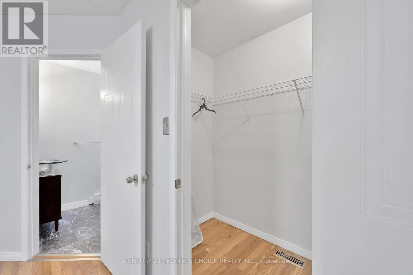 34 PHAIR CRESCENT