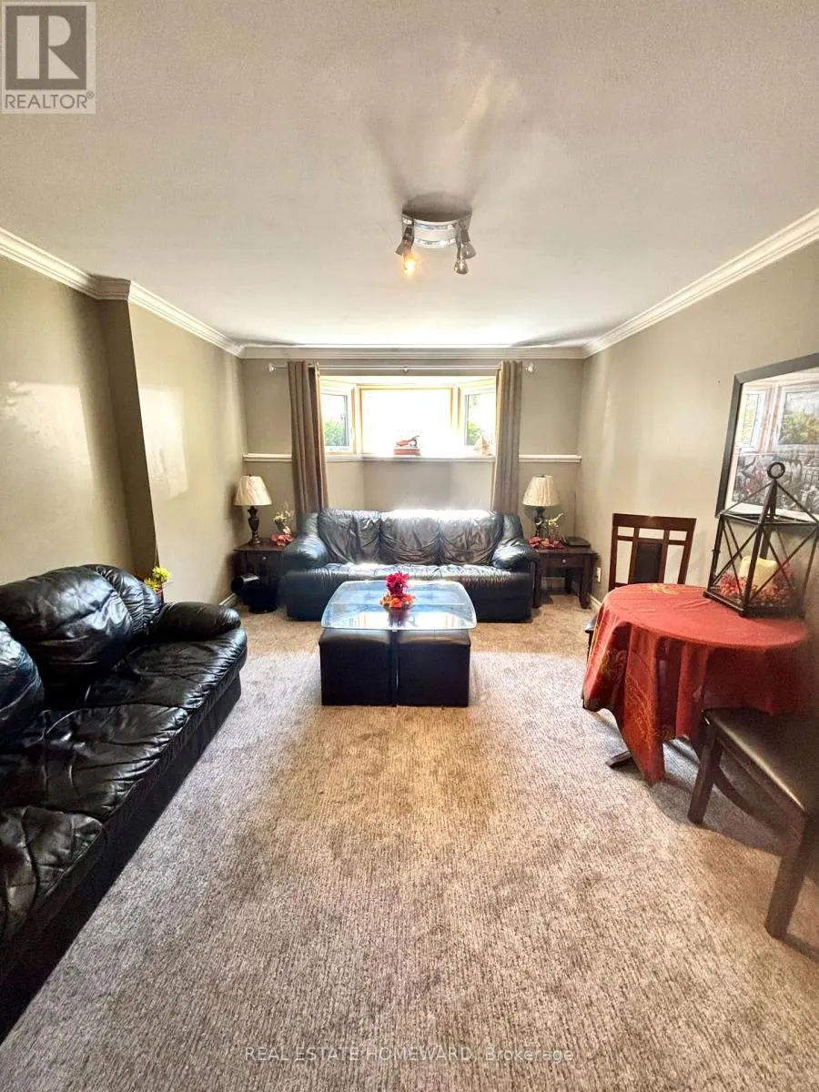 35 BLEEKER AVENUE