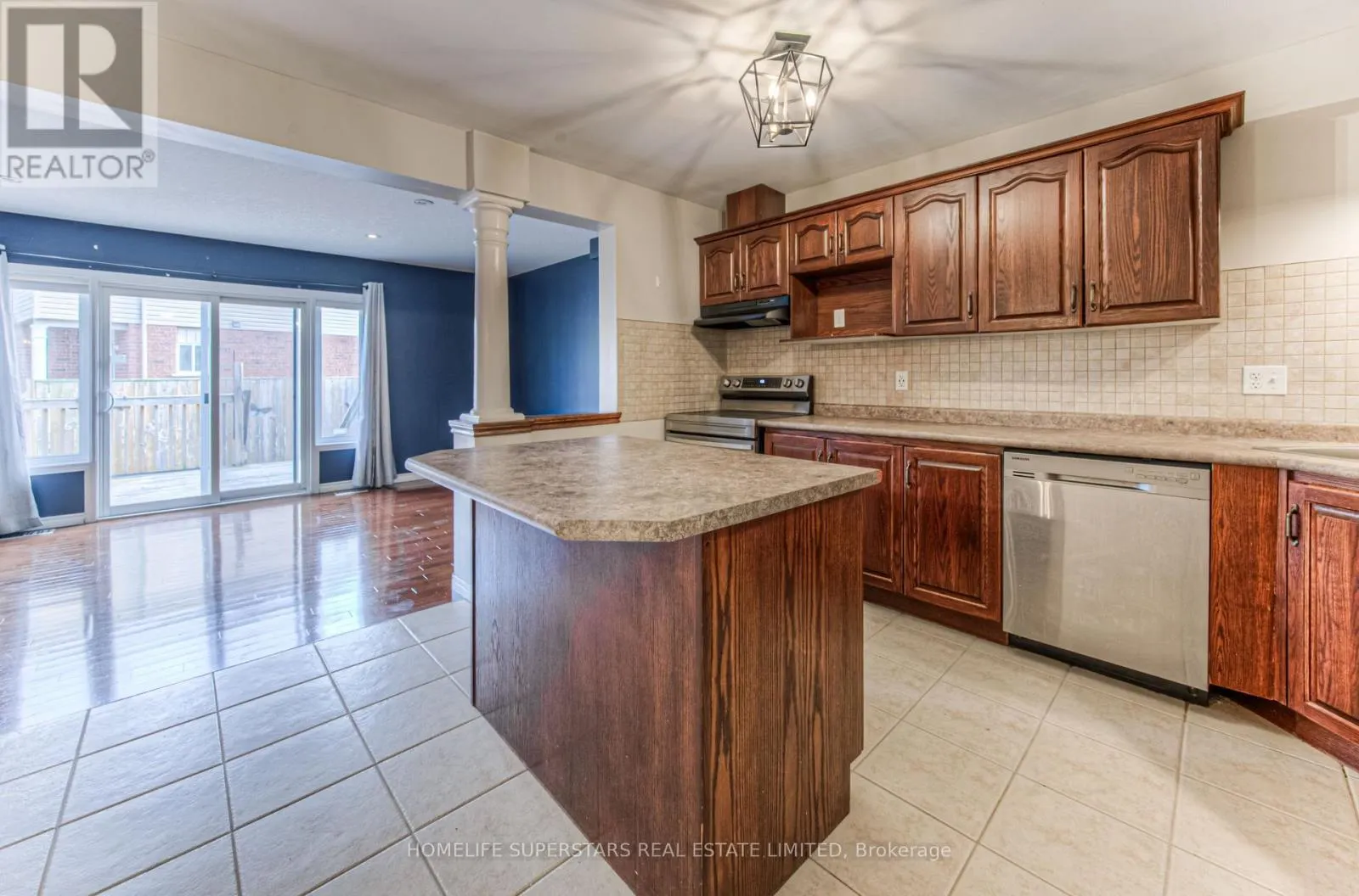 297 BRIARMEADOW DR