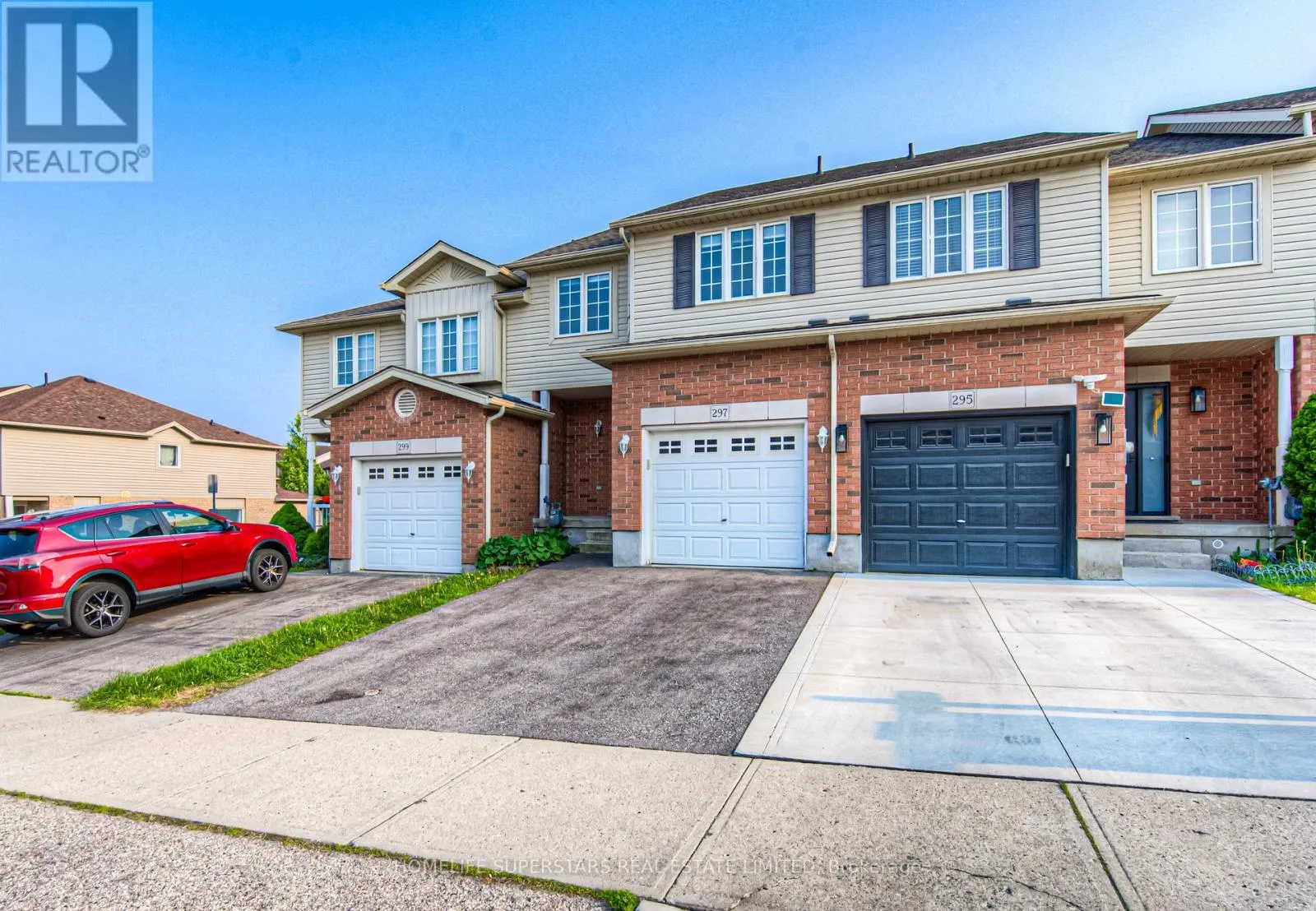 297 BRIARMEADOW DR