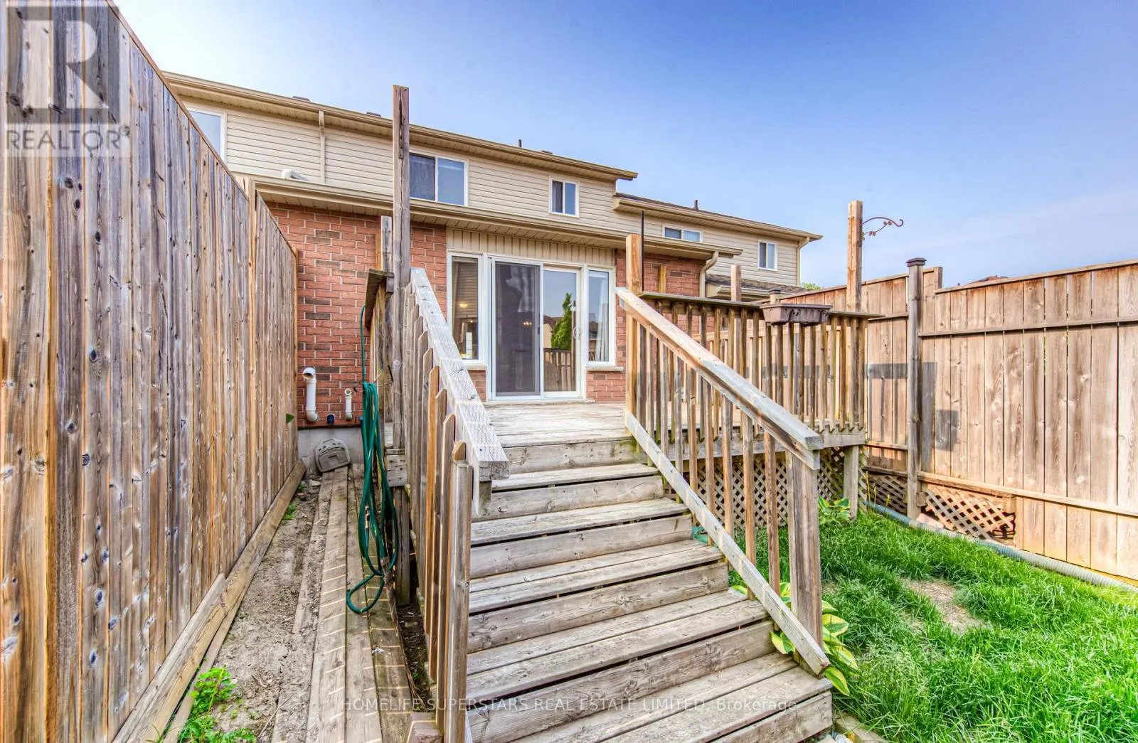 297 BRIARMEADOW DR