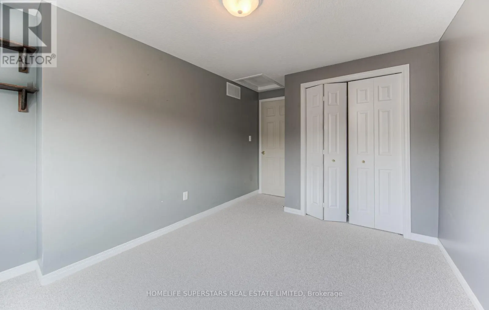 297 BRIARMEADOW DR
