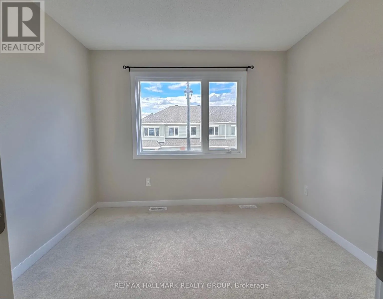 868 ANDESITE TERRACE