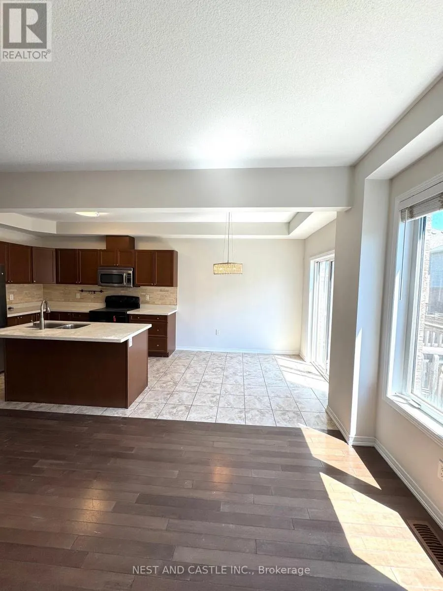 26 - 170 PALACEBEACH TRAIL