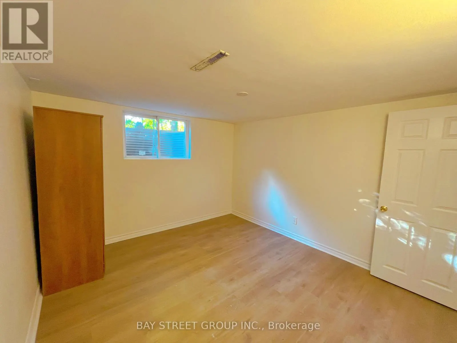 LOWER - 12 WAKIL DRIVE, #Lower