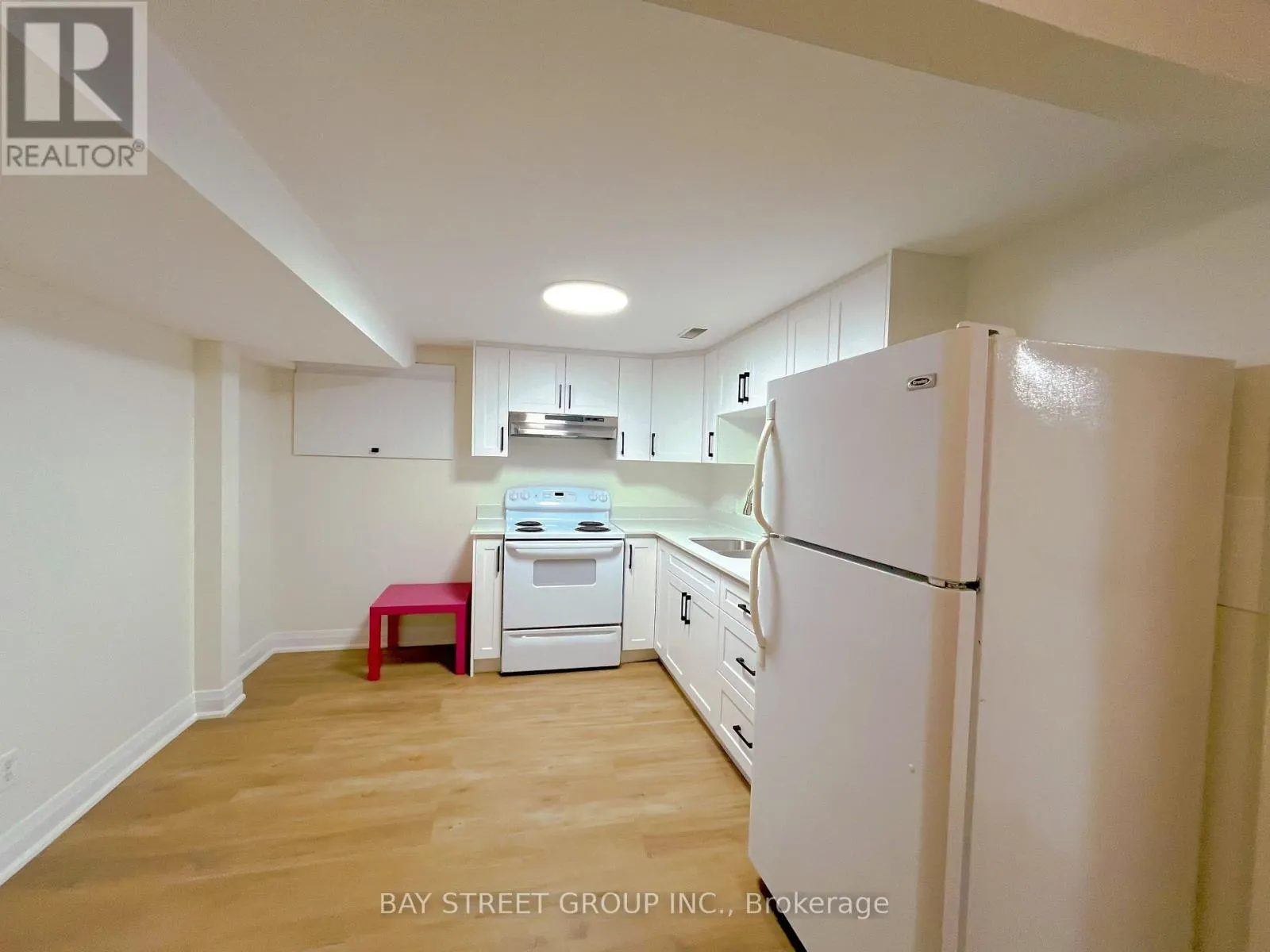 LOWER - 12 WAKIL DRIVE, #Lower