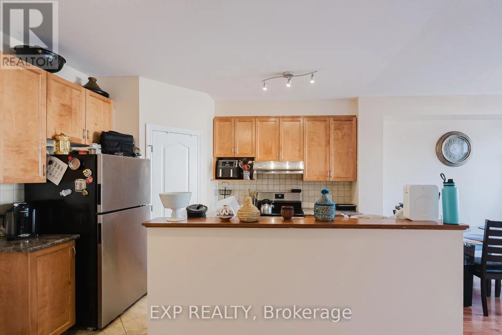 111 WHETSTONE CRESCENT