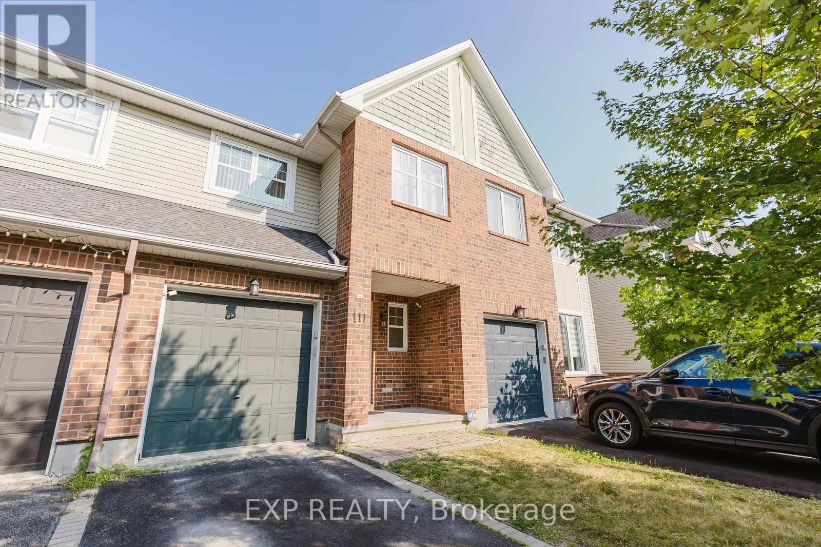 111 WHETSTONE CRESCENT