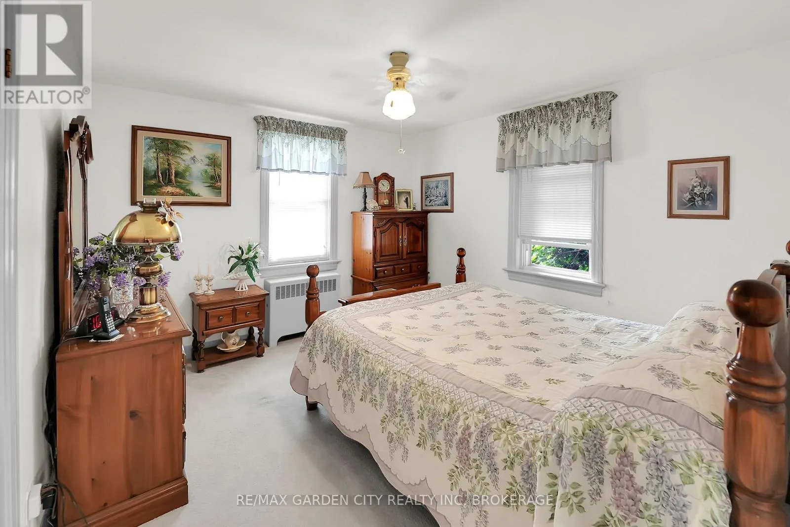 248 WALLACE AVENUE S