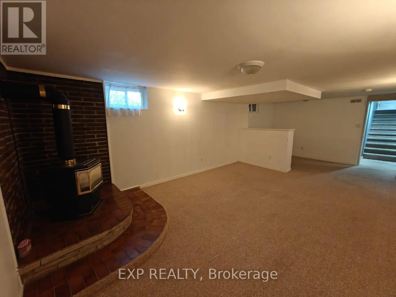 46 CROYDON DRIVE